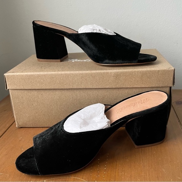 Madewell Shoes - Madewell Women’s Beatriz Trendy Black Velvet Mules Open Toe Block Heel